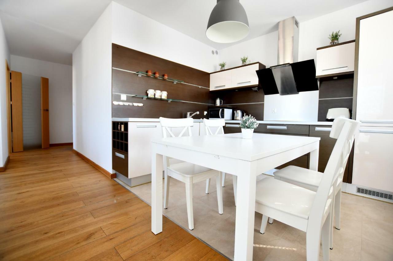 Apartamenty Navigator-Portowa 28 Kolobrzeg Exterior photo
